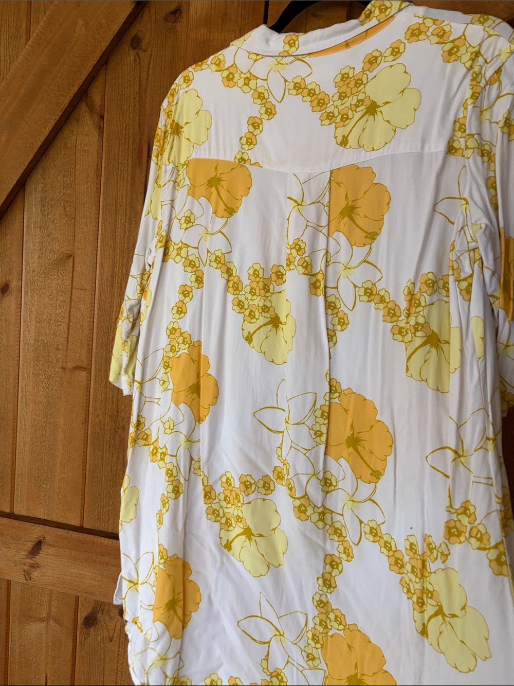 Women's White & Yellow Floral Button-Front Dress - Picture 4 of 4